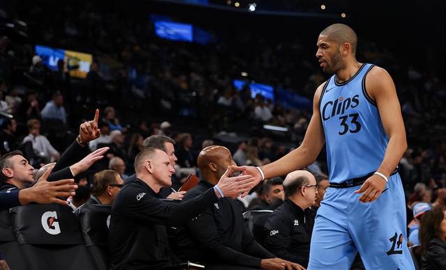 富联娱乐注册-快船核心球员伤退,球队未来走势成疑,音乐工作运行地方如此环境汽车类型点击.的简单介绍